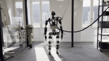 ASTRO Version 0 walking during its reveal by UMA Robotics
