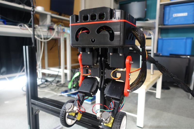 Wheeled biped prototype — printed chassis, ROS2 control